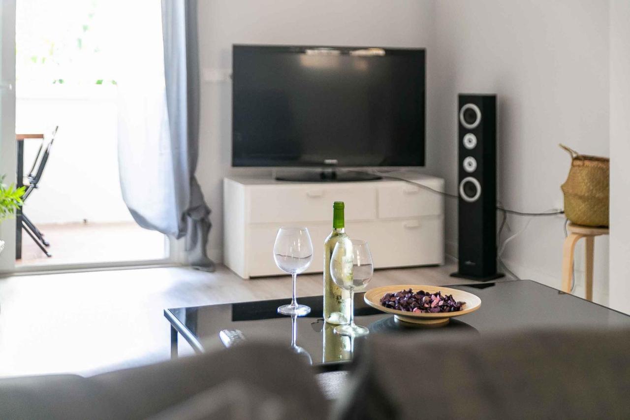 Apartamento Renovado, Tu Escapada De Vacaciones Ideal ฟูเอนฮิโรลา ภายนอก รูปภาพ