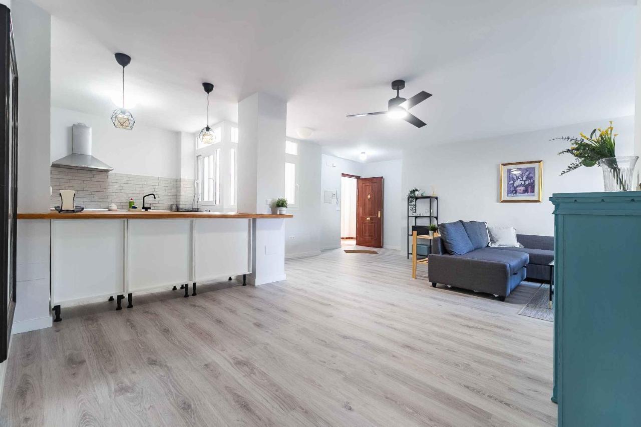 Apartamento Renovado, Tu Escapada De Vacaciones Ideal ฟูเอนฮิโรลา ภายนอก รูปภาพ