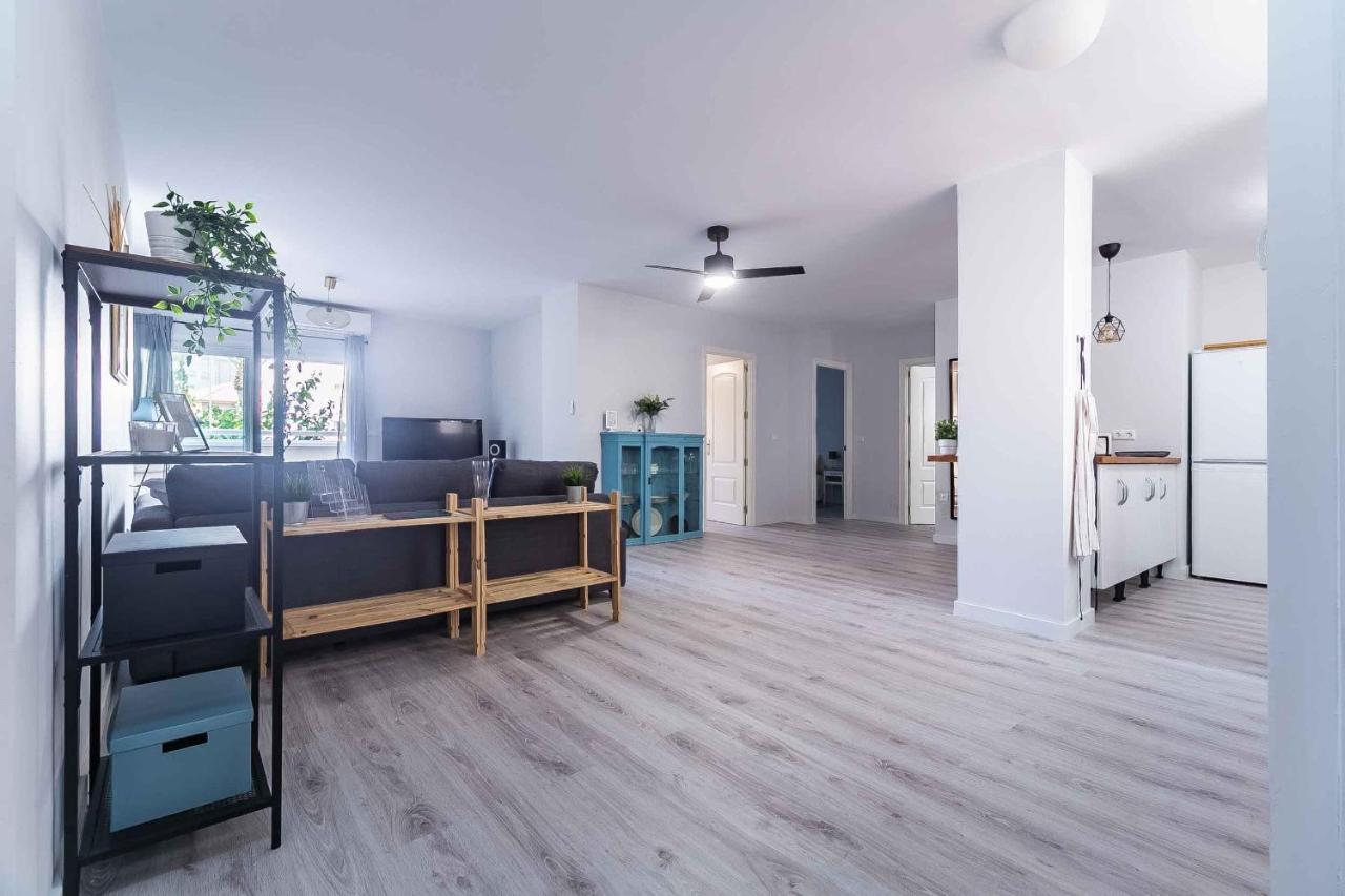 Apartamento Renovado, Tu Escapada De Vacaciones Ideal ฟูเอนฮิโรลา ภายนอก รูปภาพ