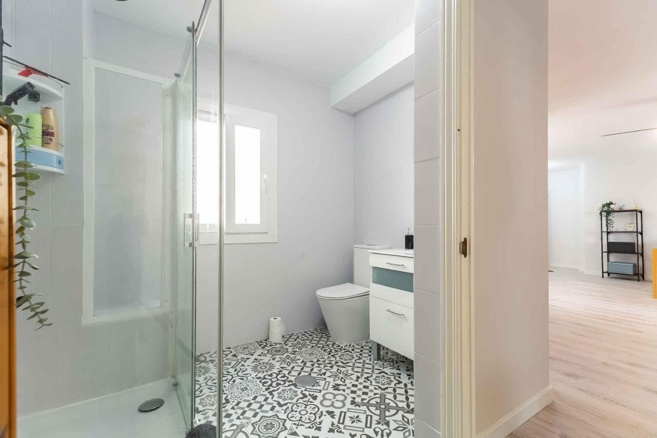 Apartamento Renovado, Tu Escapada De Vacaciones Ideal ฟูเอนฮิโรลา ภายนอก รูปภาพ